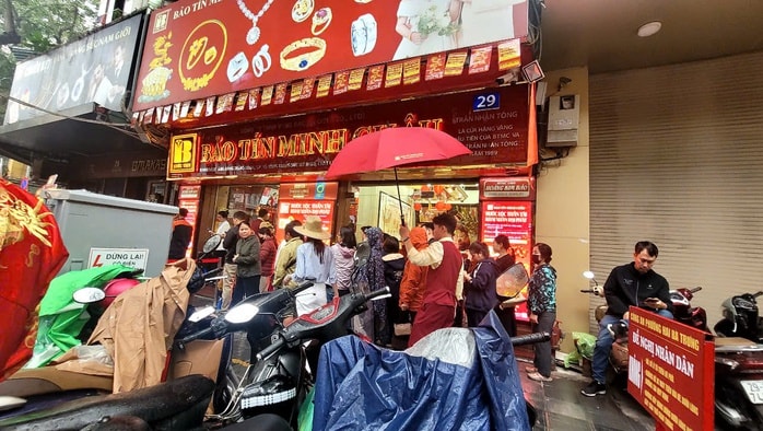 Thị trường Vàng bạc cháy hàng dịp vía Thần Tài 2026 - Ảnh 1.