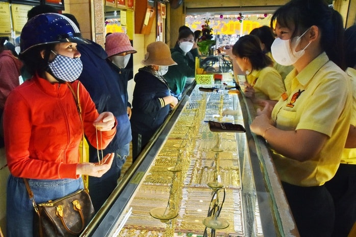 Những lưu ý đặc biệt người dân mua vàng lấy may dịp Thần Tài cần biết - Ảnh 2.
