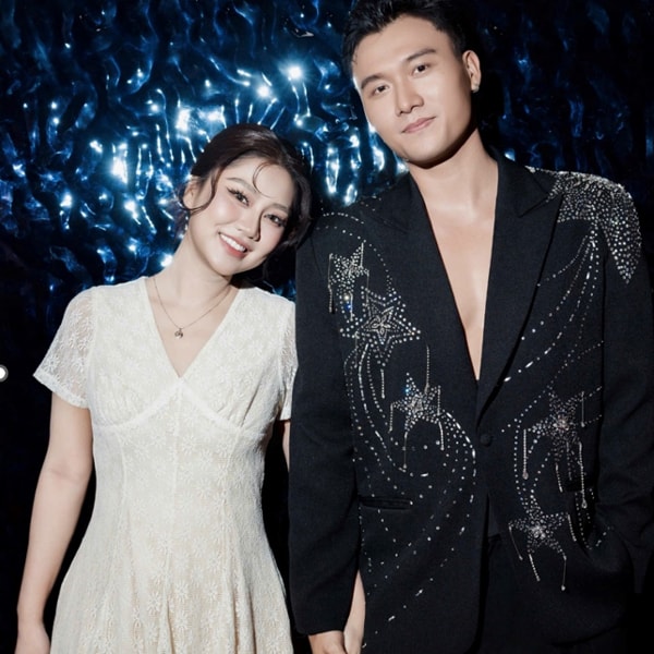 Hôn nhân đẹp hơn cả phim của trai đẹp 'Tử chiến trên không'- Ảnh 3.