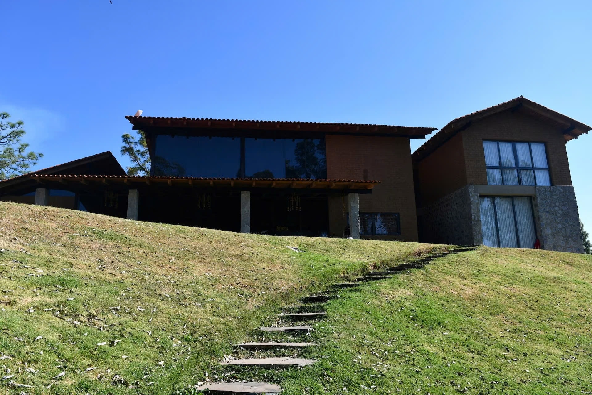 Bên trong nơi ẩn náu của trùm ma túy Mexico trước khi thiệt mạng - 1 Bên trong nơi ẩn náu của trùm ma túy Mexico trước khi thiệt mạng - 1