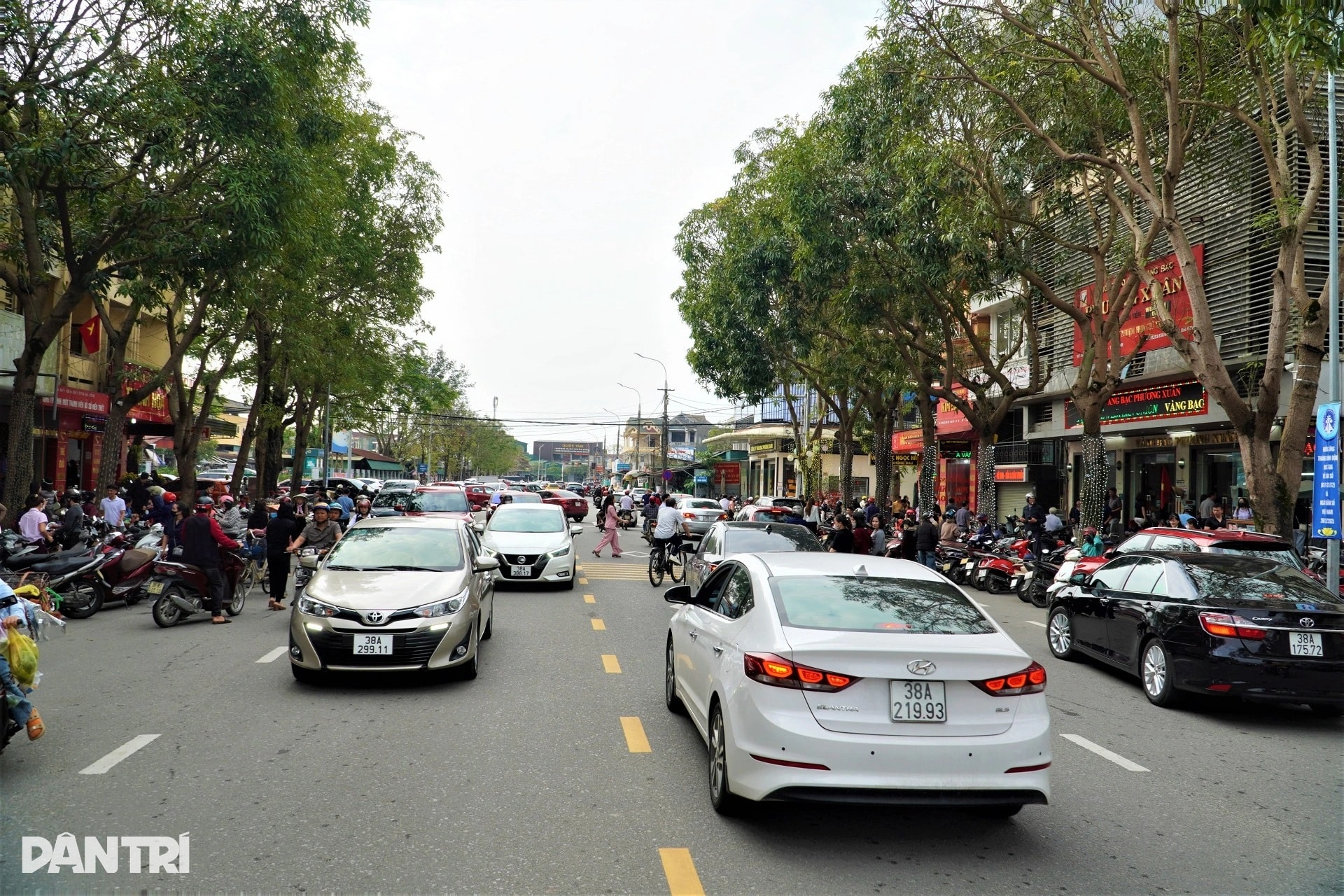 Ngày vía Thần Tài khác lạ qua lời kể của bà bán xôi - 5 Ngày vía Thần Tài khác lạ qua lời kể của bà bán xôi - 5