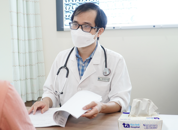 Bác sĩ Ngân thăm khám cho người bệnh. Ảnh minh họa: Bệnh viện Đa khoa Tâm Anh Hà Nội