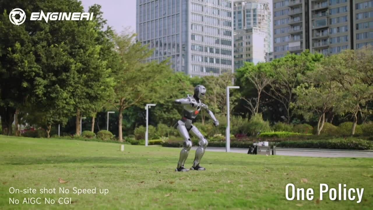 Robot hình người 'mini' nhanh nhẹn nhất