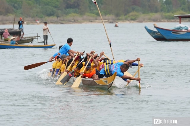 Đà Nẵng: Nhịp chèo khai xuân và khát vọng vươn mình của vùng cửa biển- Ảnh 18.