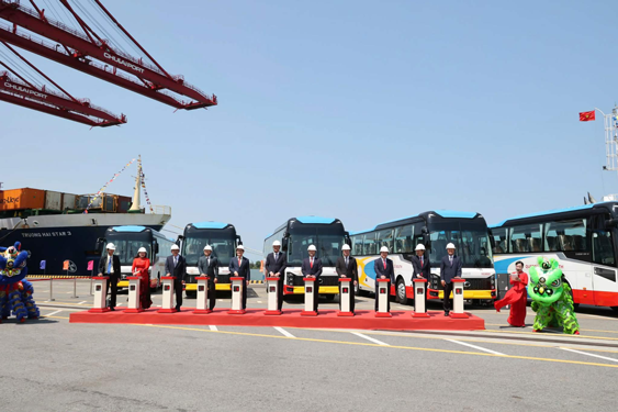 "Sếu đầu đàn" tăng tốc, dẫn nhịp tăng trưởng - Ảnh 1.