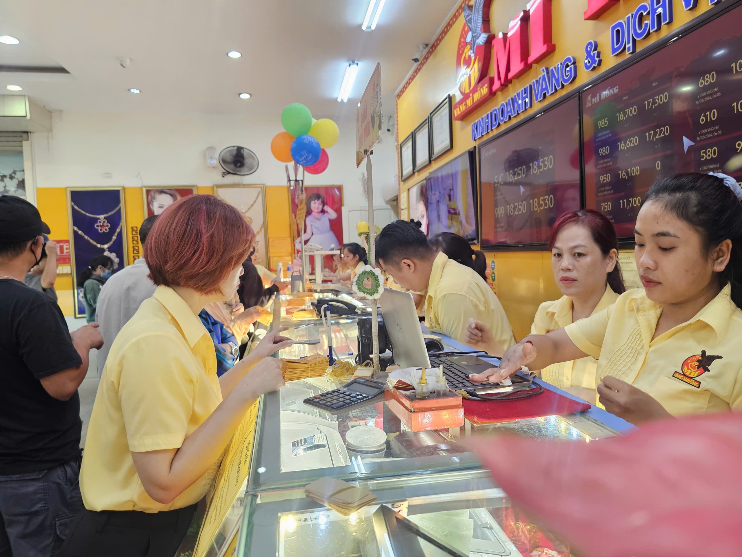 - Ảnh 6. - Ảnh 6.