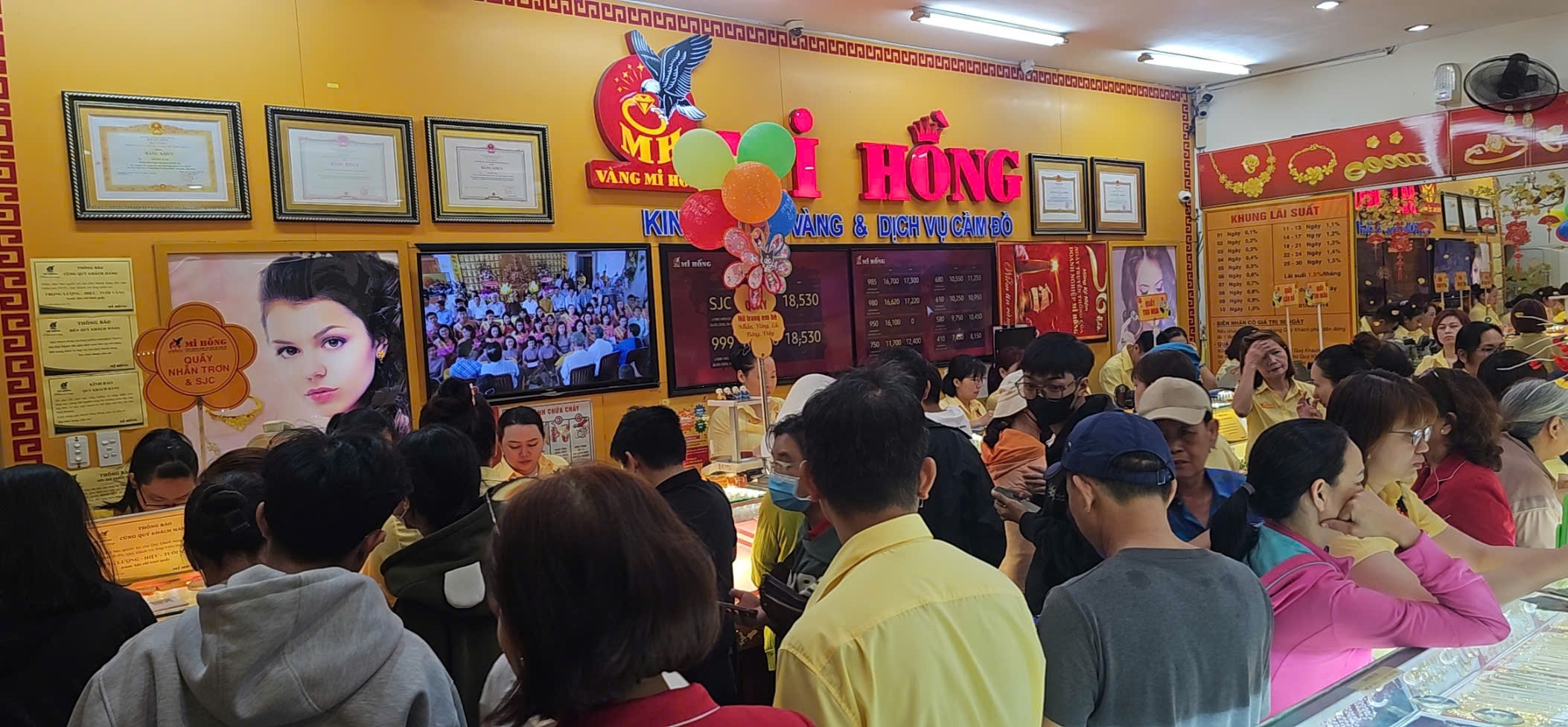 - Ảnh 8. - Ảnh 8.