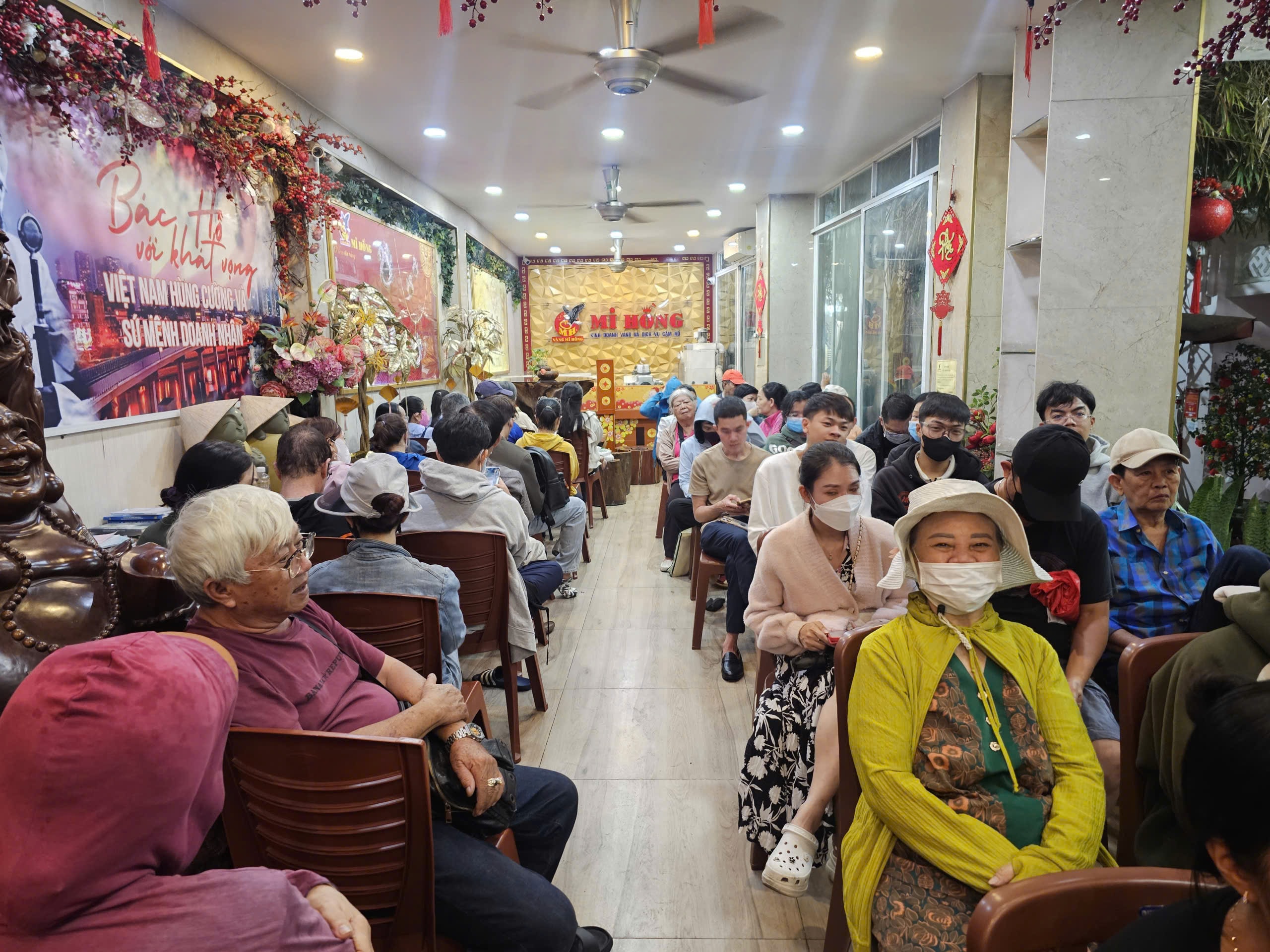 - Ảnh 3. - Ảnh 3.