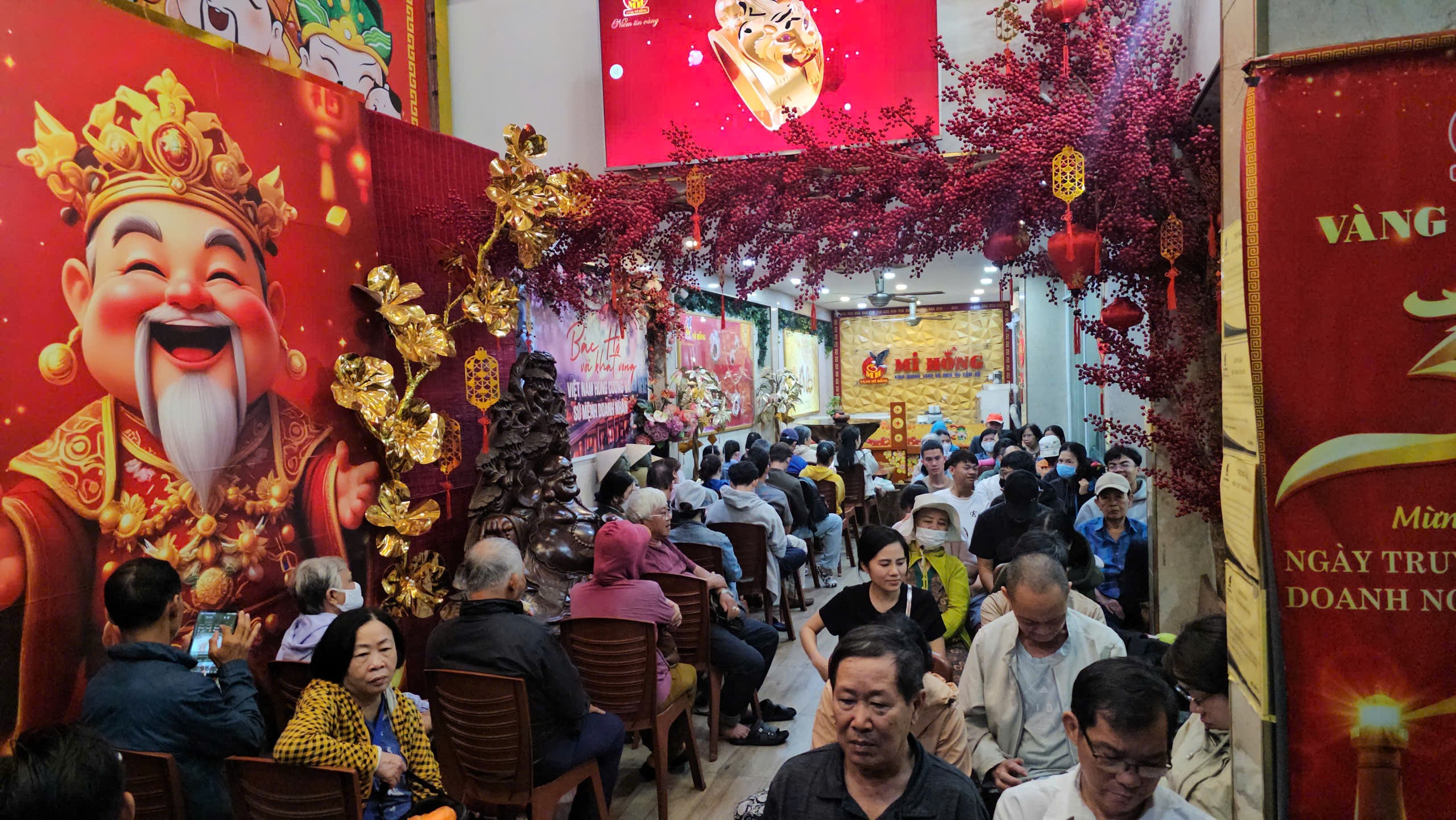 - Ảnh 4. - Ảnh 4.