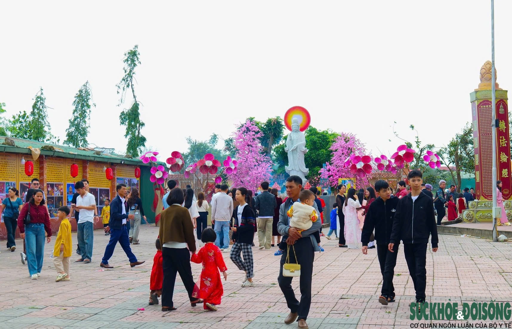 Du lịch tâm linh khởi sắc đầu Xuân- Ảnh 6. Du lịch tâm linh khởi sắc đầu Xuân- Ảnh 6.