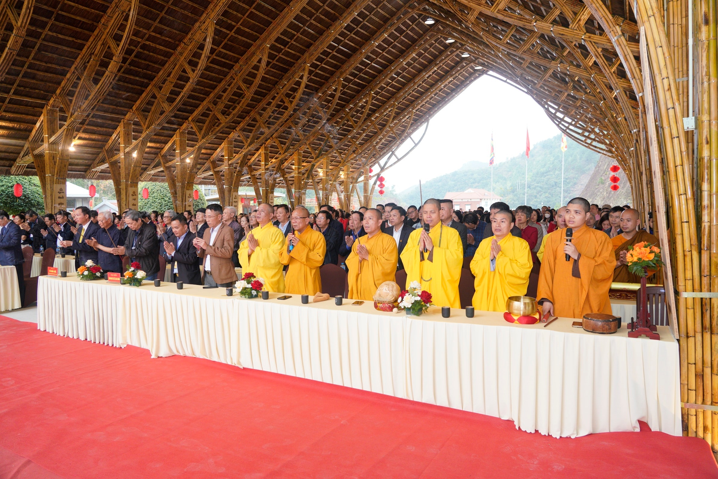 Hội xuân Ngọa Vân có nhiều hoạt động đặc sắc.