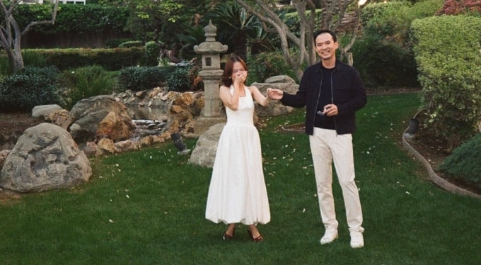 Xuân Nghi nhận lời cầu hôn của bạn trai tại một resort ở Los Angeles, California, Mỹ. Ảnh: Nhân vật cung cấp