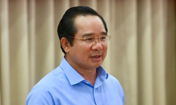 Chủ tịch UBND TP HCM Nguyễn Văn Được chủ trì cuộc họp, chiều 27/2. Ảnh: An Phương