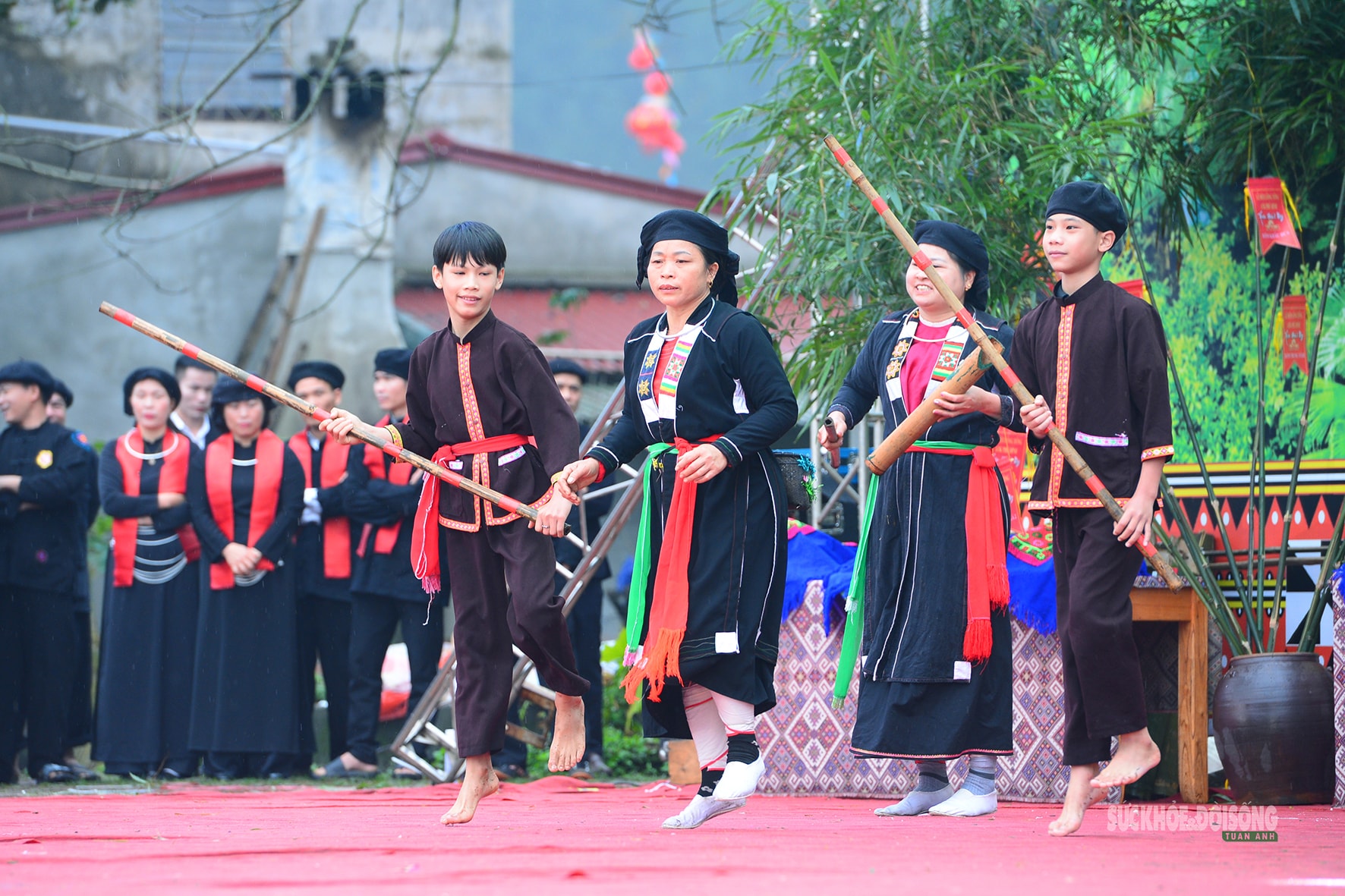 Múa Tắc Xình - 'nhịp đập' của người Sán Chay- Ảnh 8. Múa Tắc Xình - 'nhịp đập' của người Sán Chay- Ảnh 8.