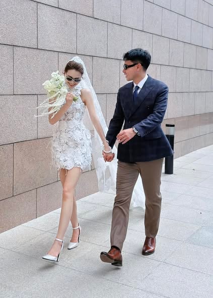 Đám hỏi ở quê nhà của Huyền Trang Mù Tạt và cầu thủ Đức Huy- Ảnh 7.