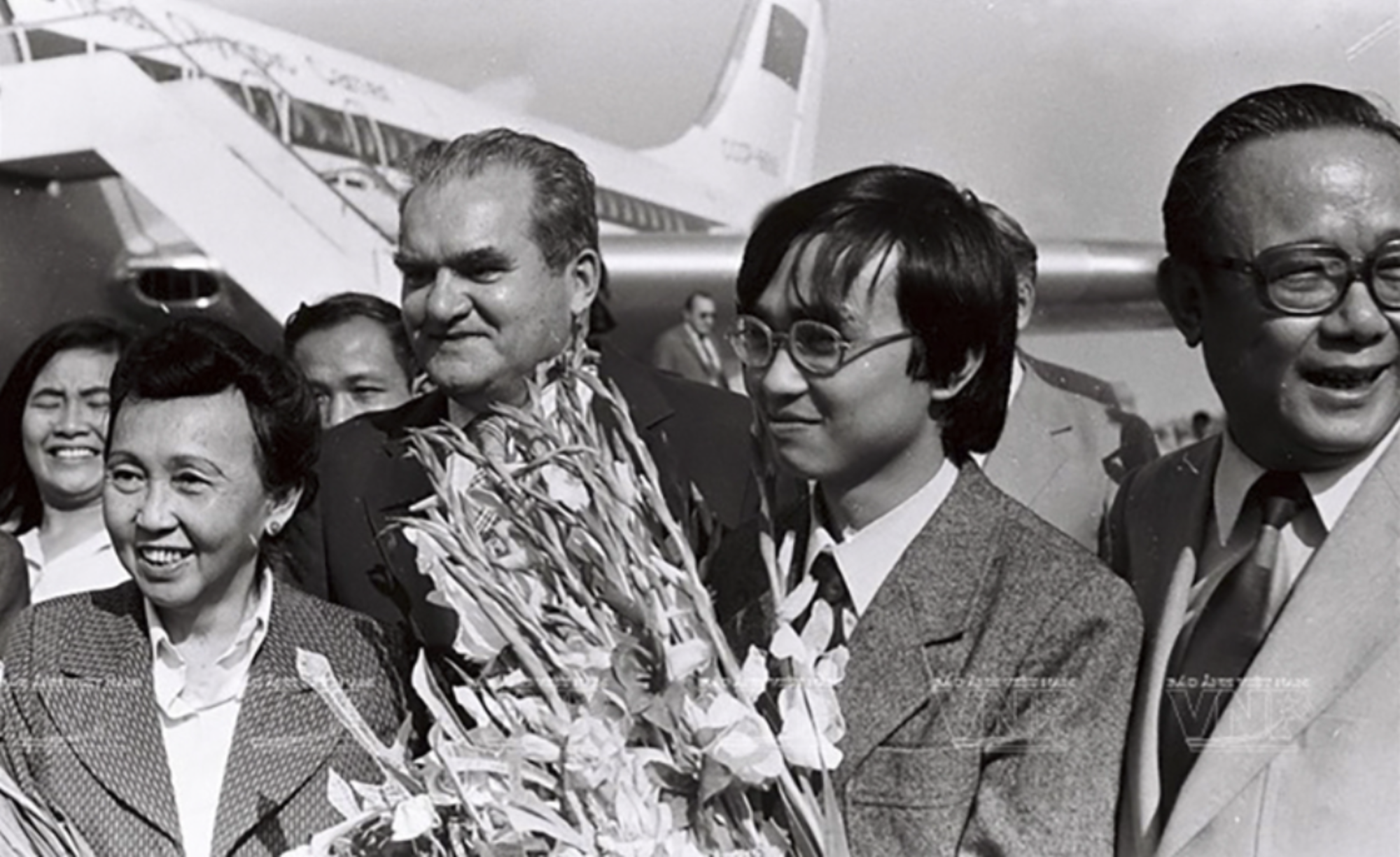 NSND Đặng Thái Sơn là nghệ sĩ châu Á đầu tiên giành giải Nhất tại Frédéric Chopin International Piano Competition ở Ba Lan.