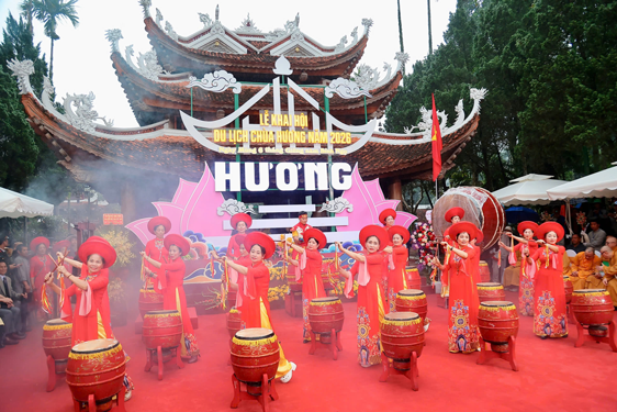 Mùa lễ hội văn minh, an toàn - Ảnh 1.