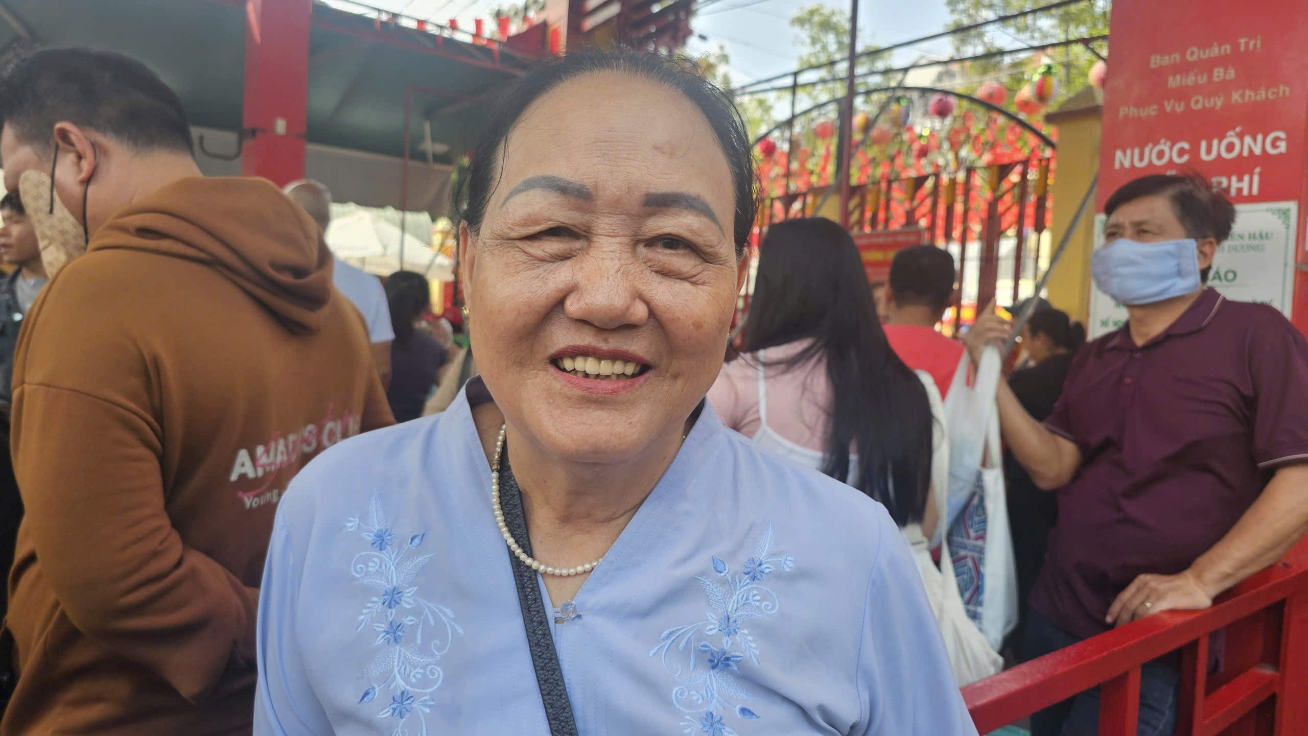 Không khí tại Chùa Bà Bình Dương trước Lễ hội lớn nhất Đông Nam Bộ - Ảnh 6.