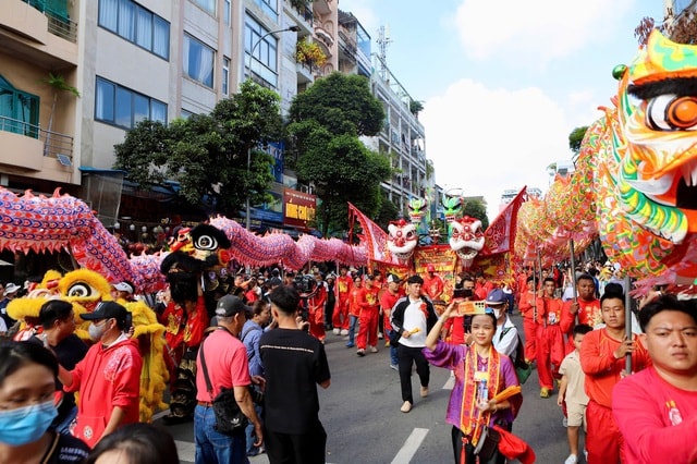 Đông nghịt người dự Lễ Nghinh Ông Quan Thánh Đế Quân- Ảnh 6.