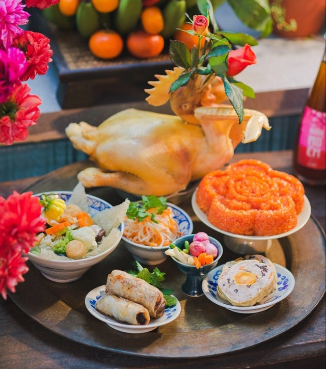 Mâm cúng Rằm tháng Giêng gồm những gì? Nên cúng trong nhà hay ngoài trời?- Ảnh 1.