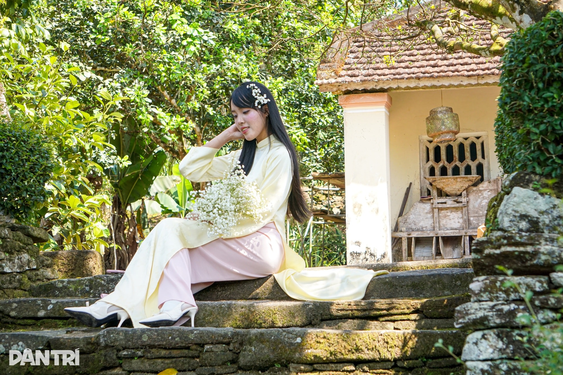 Bí ẩn chiếc bàn tự xoay trong ngôi nhà cổ bằng gỗ hơn 150 năm tuổi - 12