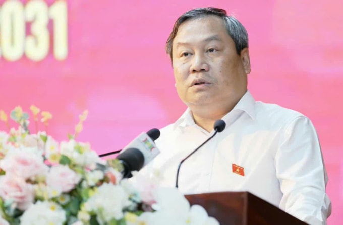 Chủ tịch UBND TP Hà Nội Vũ Đại Thắng phát biểu trước cử tri sáng 2/3. Ảnh: Hoàng Phong