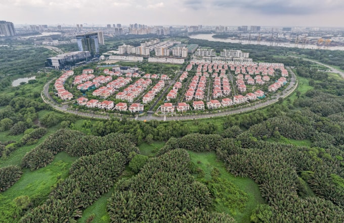 Bất động sản khu đô thị Thủ Thiêm, thuộc khu đông TP HCM. Ảnh: Quỳnh Trần