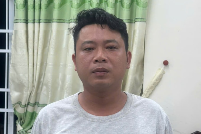 Phụng tại cơ quan công an. Ảnh: Minh Bằng