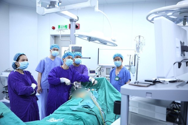 Kiêng đi khám bệnh đầu năm vì... "sợ xui", người đàn ông 63 tuổi phải cắt một đoạn ruột - Ảnh 1.