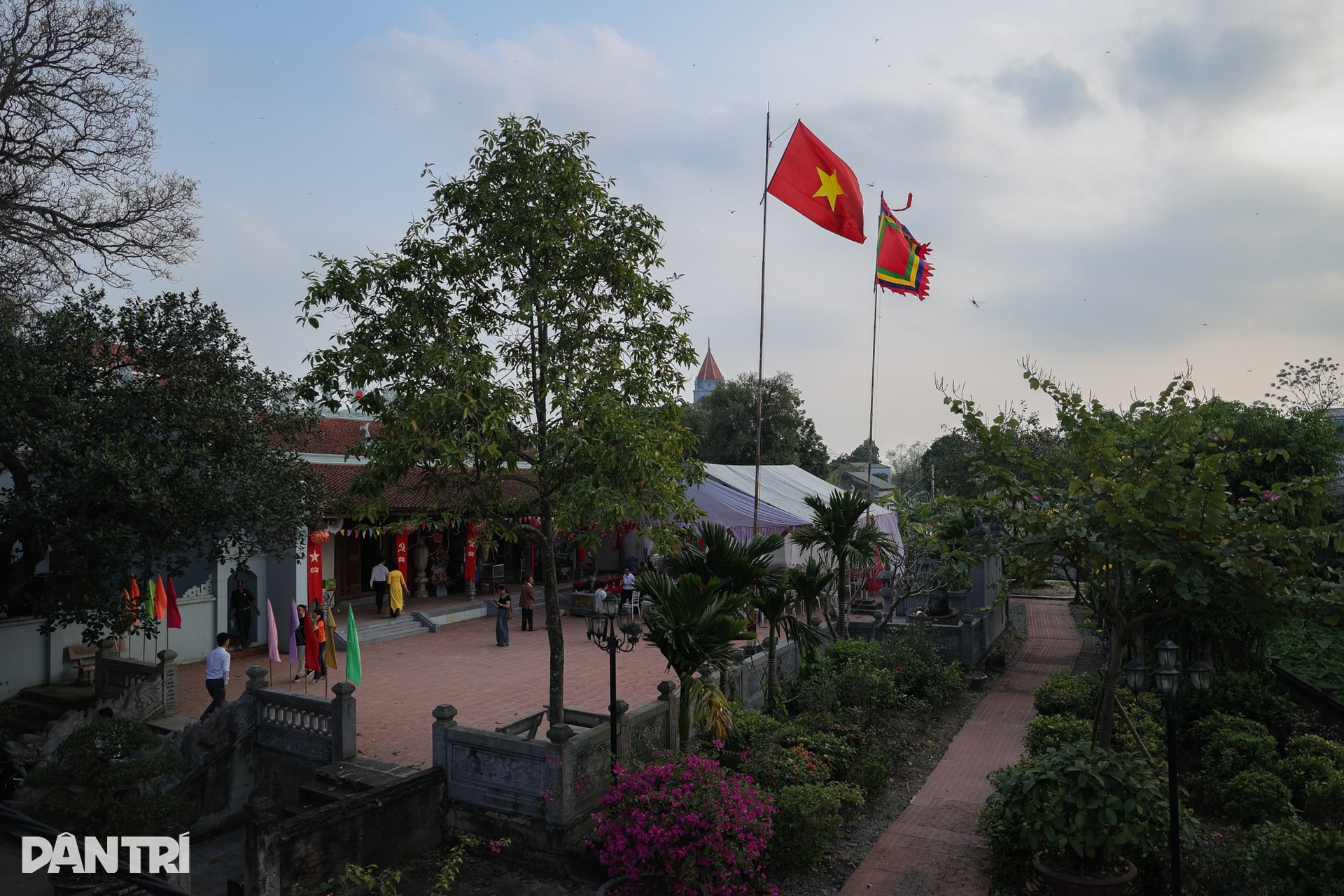 Về Ước Lễ nhuyễn tay giã giò, thui bê trăm cân ăn “Tết lại” - 12