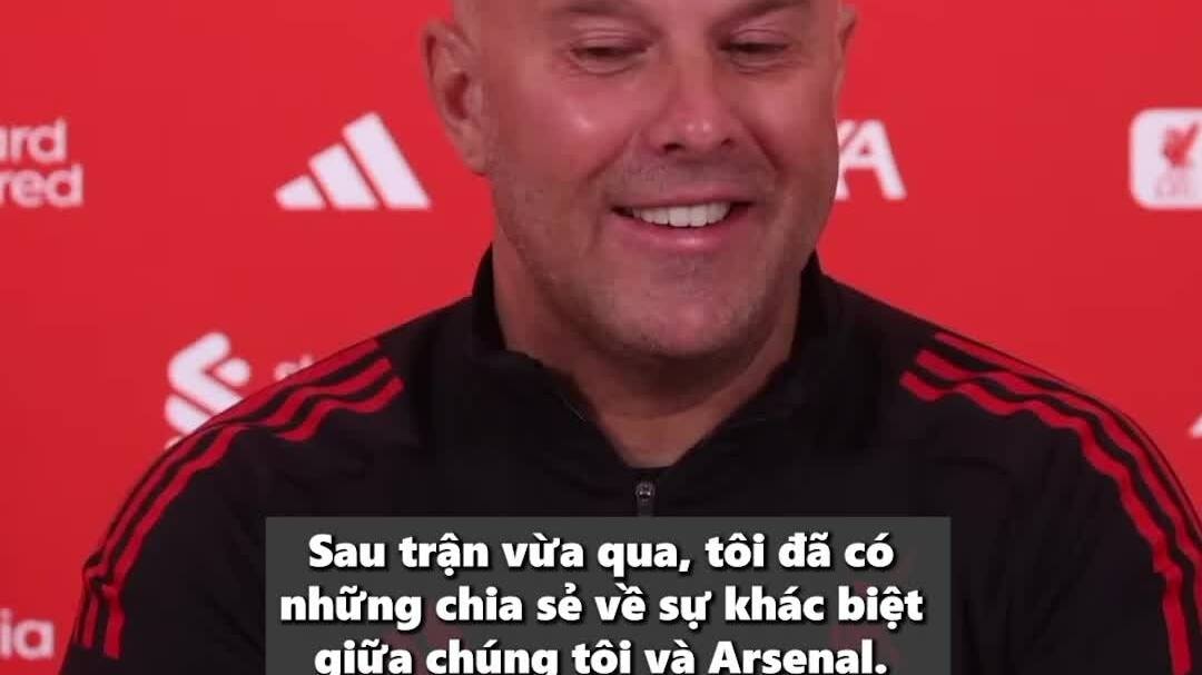 Slot: 'Bóng chết làm mất vẻ đẹp của Ngoại hạng Anh'