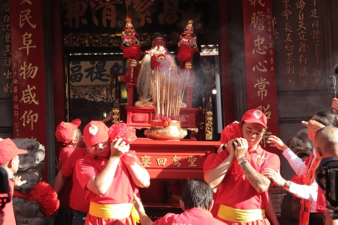 TP HCM: Tưng bừng Lễ hội Tết Nguyên tiêu  - Ảnh 1.