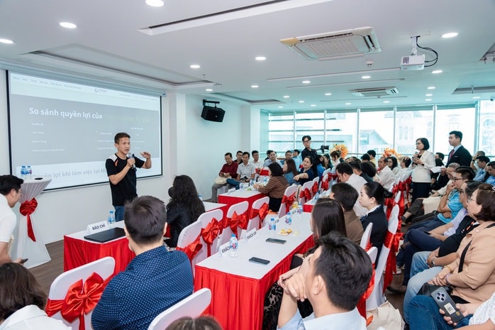  (NLĐ)- Nền tảng công nghệ Moso cho phép người dùng đăng tin, giao dịch bất động sản miễn phí nên thu hút nhiều nhiều người. - Ảnh 1.