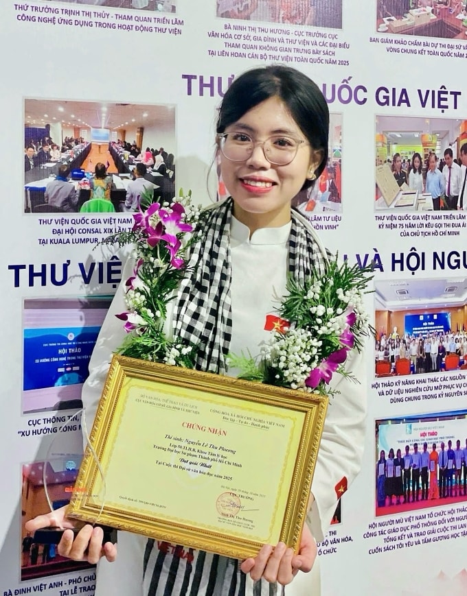Thu Phương trong buổi vinh danh hồi tháng 10/2025.