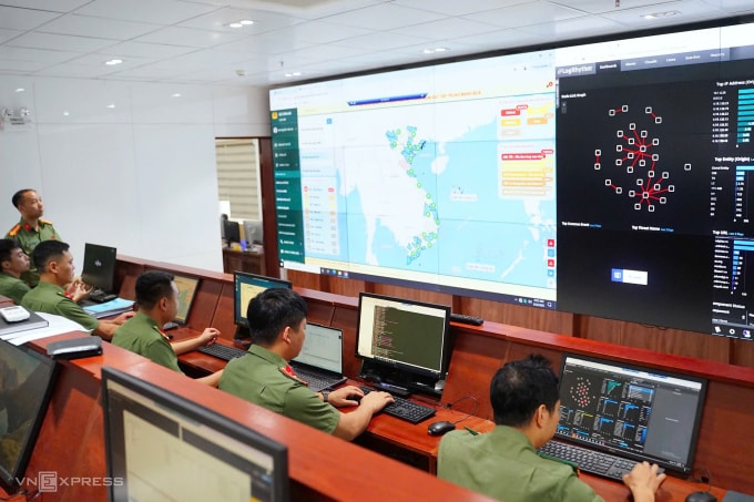 Hệ thống công nghệ của Cục công nghệ thông tin Bộ Công an. Ảnh Phạm Dự