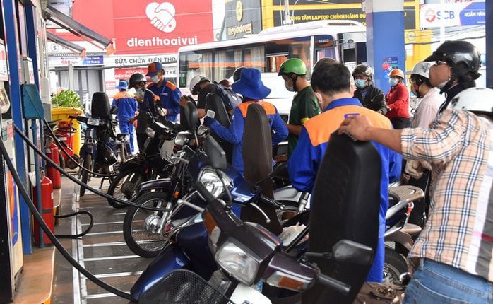 Trước diễn biến phức tạp tại Trung Đông, Thủ tướng lập Tổ công tác bảo đảm an ninh năng lượng - Ảnh 1.