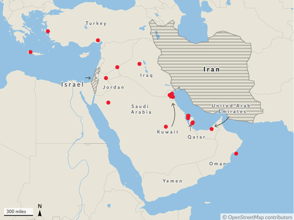Sự hiện diện quân sự của phương Tây ở Trung Đông, trong đó có Mỹ dẫn đầu, bao gồm một mạng lưới vững chắc gồm ít nhất 19 căn cứ.