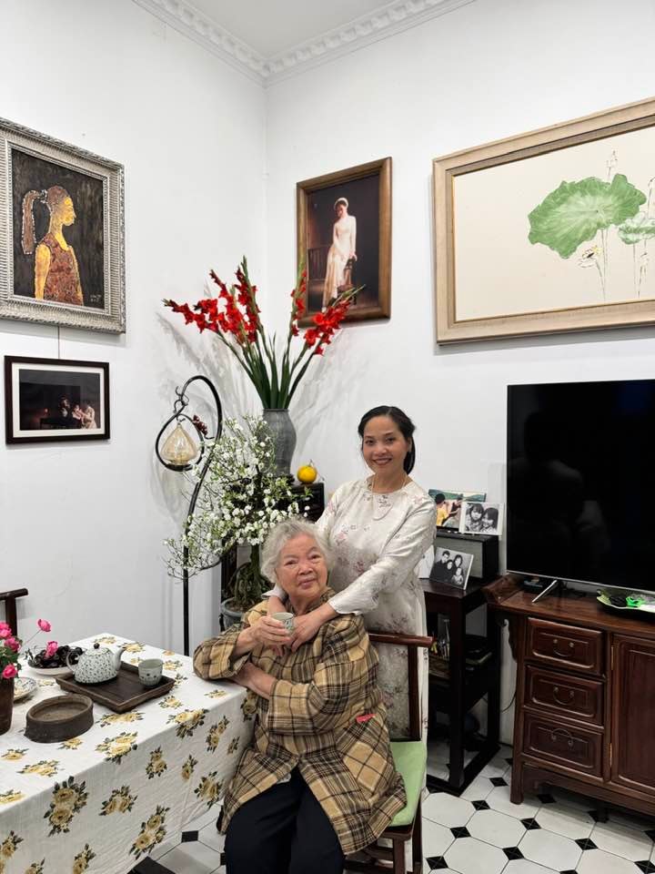 Nhan sắc NSƯT Lê Vi sau nhiều năm sinh sống ở Pháp- Ảnh 8.