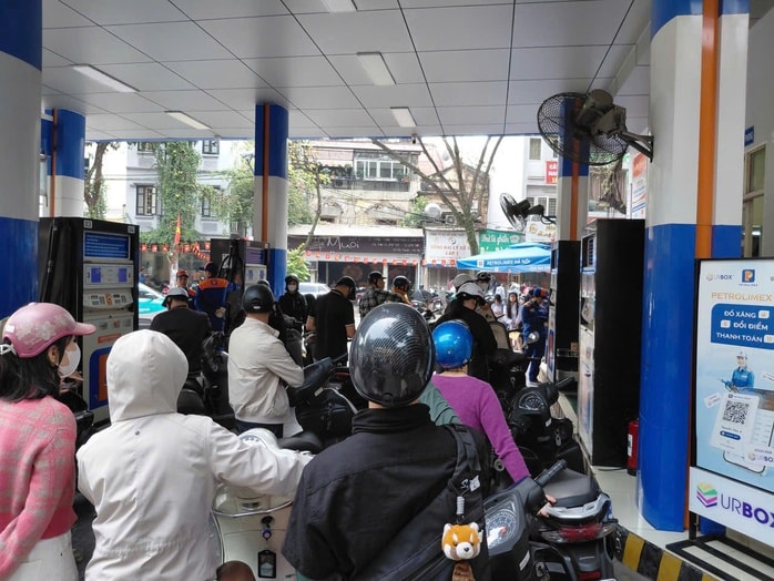 Chính phủ điều hành giá xăng dầu khi giá cơ sở tăng từ 7 % năm 2026 - Ảnh 1.