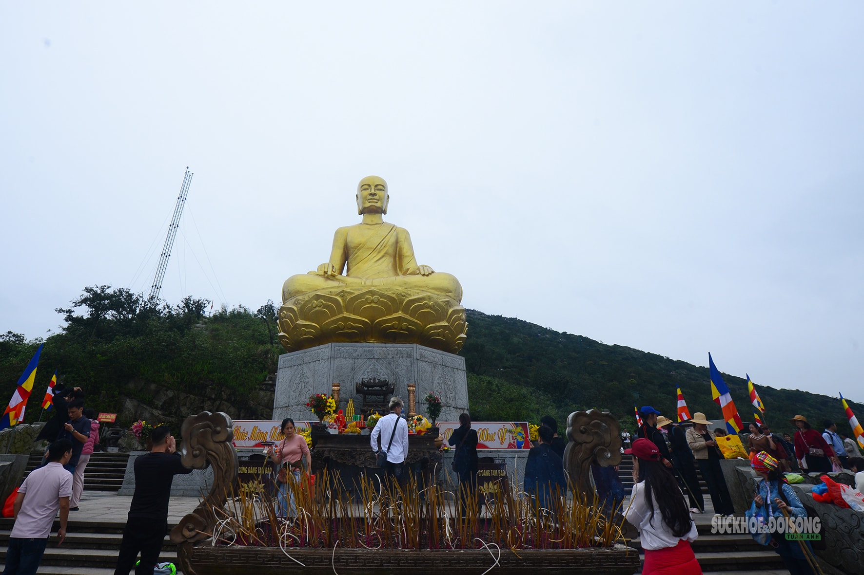 Yên Tử - vẻ đẹp linh thiêng giữa ngàn mây- Ảnh 7.