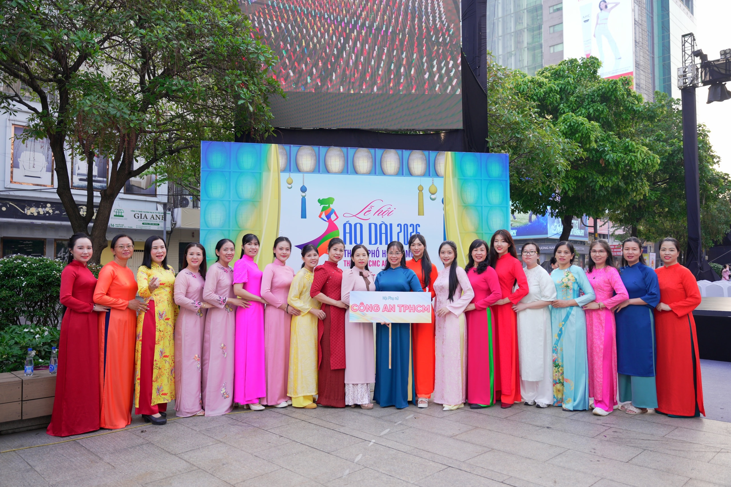 Lễ hội Áo dài TPHCM 2026: Sự kiện văn hóa và du lịch đặc sắc - Ảnh 3.