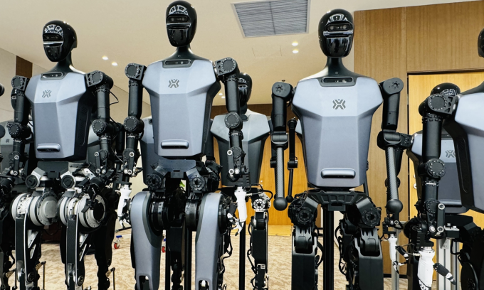 Robot hình người Trung Quốc bước vào chiến trường mới