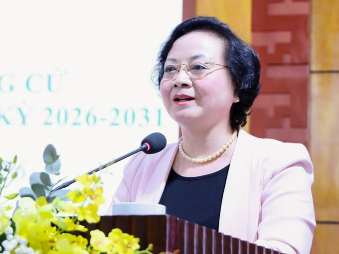 Phó thủ tướng Phạm Thị Thanh Trà tiếp xúc cử tri Lào Cai, sáng 9/3. Ảnh: Thu Giang