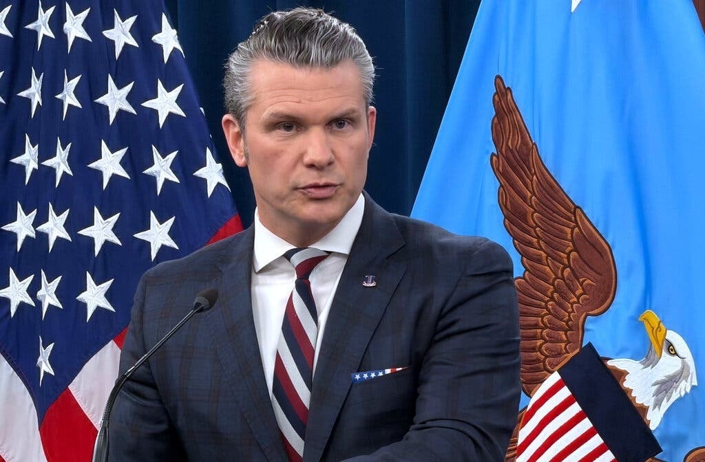 Bộ trưởng Quốc phòng Mỹ Pete Hegseth. (Ảnh: NY Times)