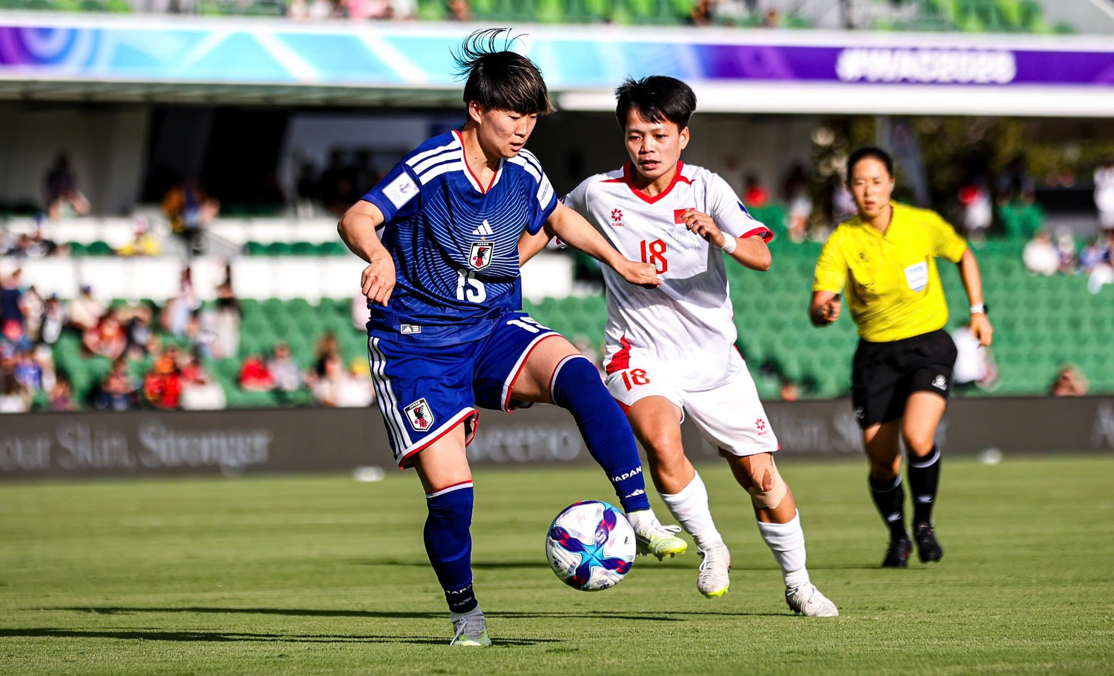 Đội tuyển nữ Nhật Bản dễ dàng đánh bại Việt Nam.