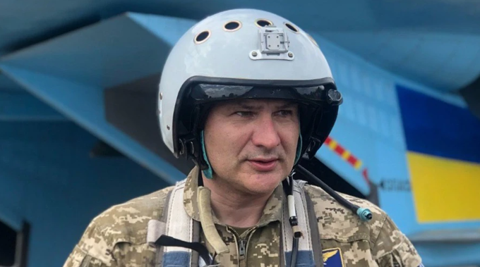 Đại tá Oleksandr Dovgach, chỉ huy Lữ đoàn Không quân Chiến thuật số 39 của Ukraine. Ảnh: Bộ tư lệnh Không quân Ukraine
