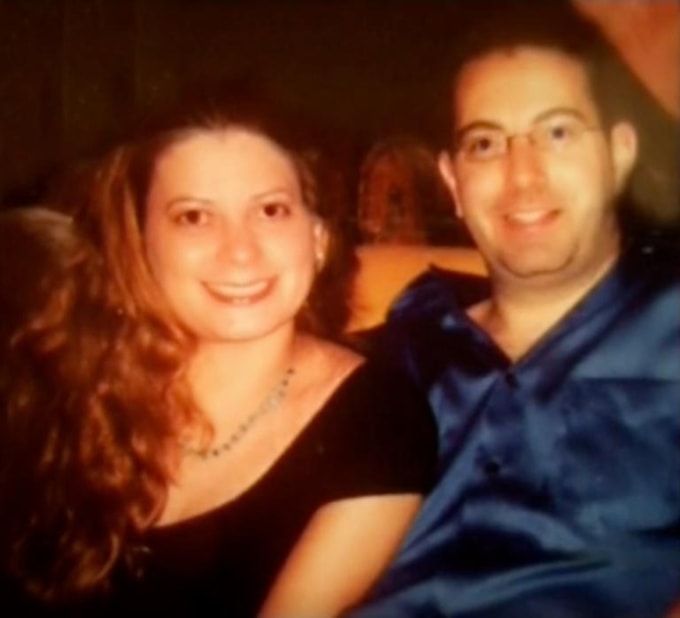 Ira Bernstein và vợ cũ Susan có ba con. Ảnh: NBC