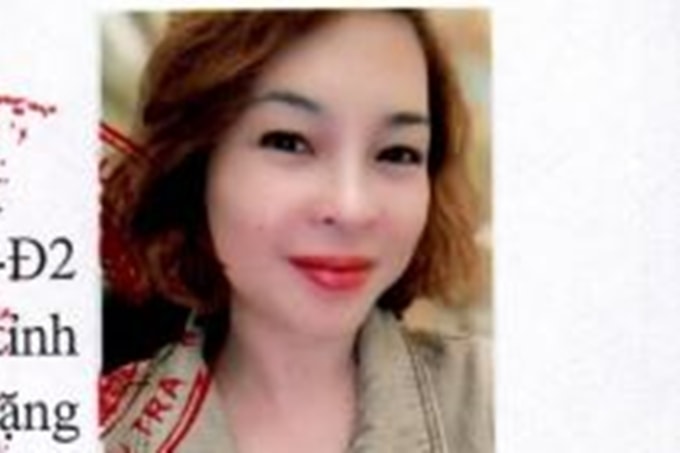 Ảnh Đặng Thị Huệ trên quyết định truy nã của Công an tỉnh Hưng Yên. Ảnh: Công an cung cấp