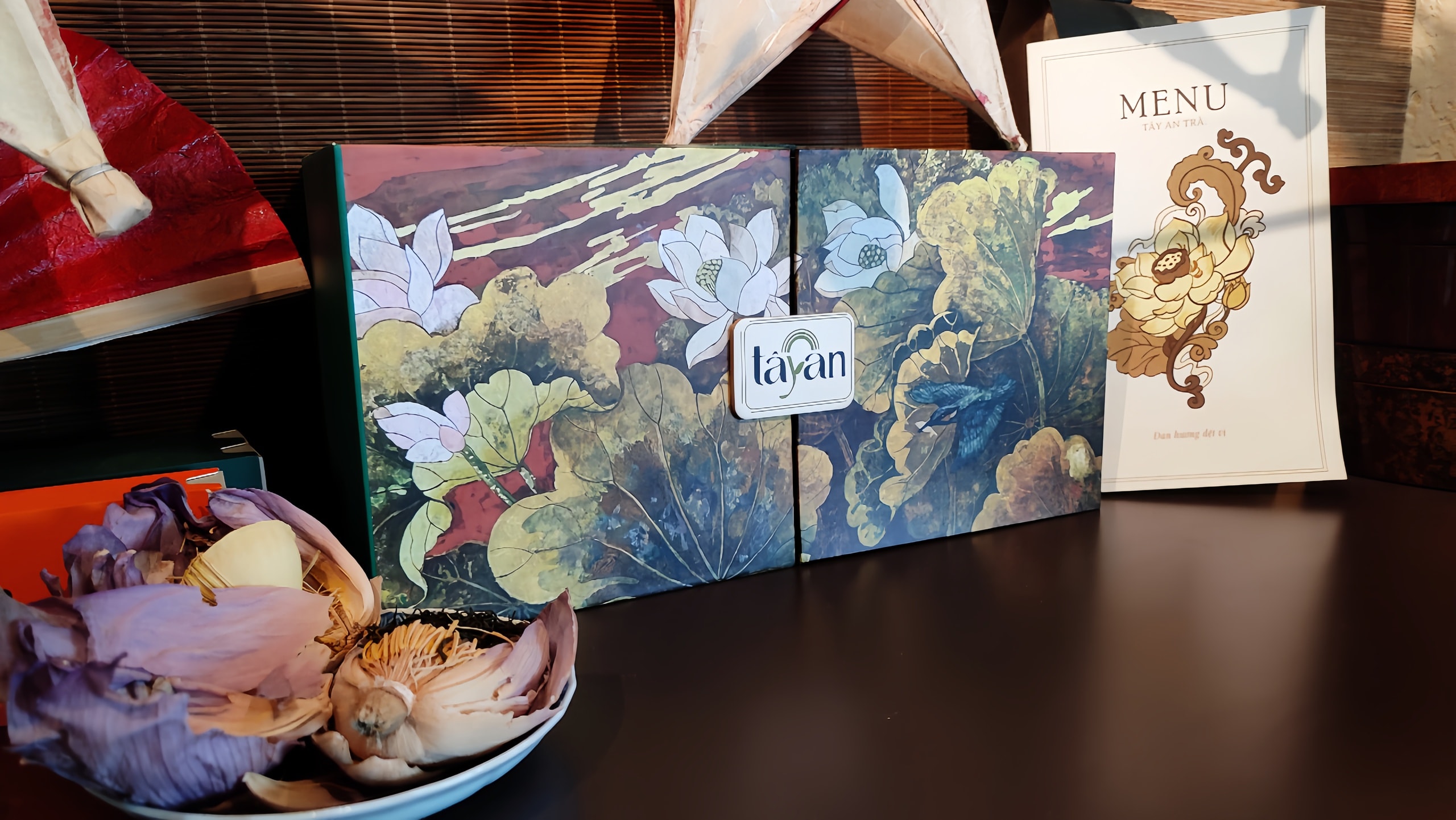 Năm đời tiếp nối, đem tình trà non cao ủ giữa sen hồng - Ảnh 7.