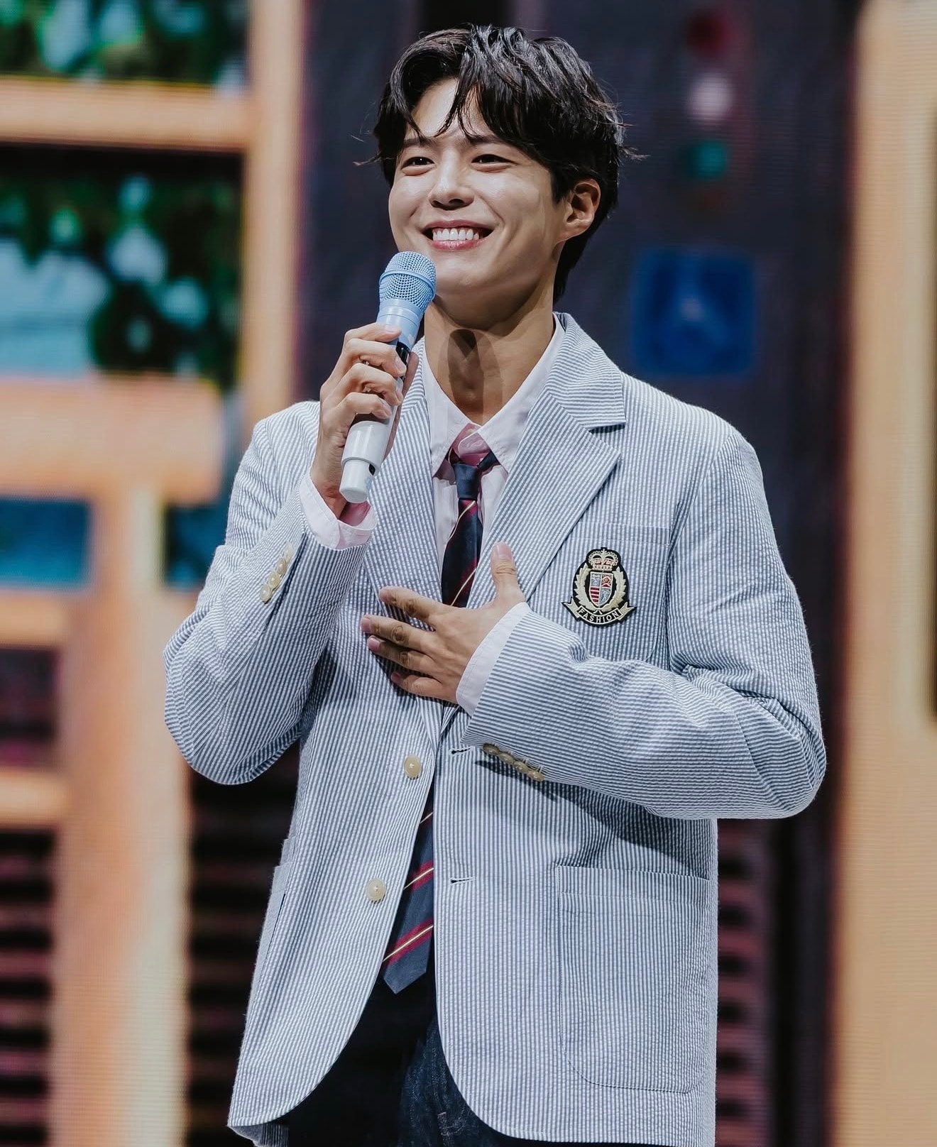 Park Bo Gum có khả năng ca hát, bơi lội ấn tượng.